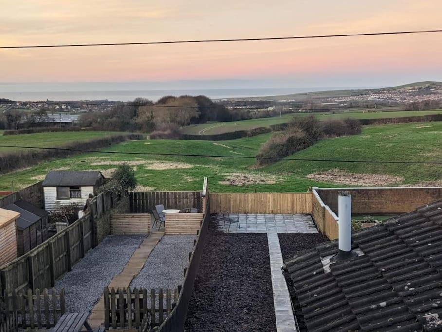 Lingdale Sea View Retreatヴィラ エクステリア 写真